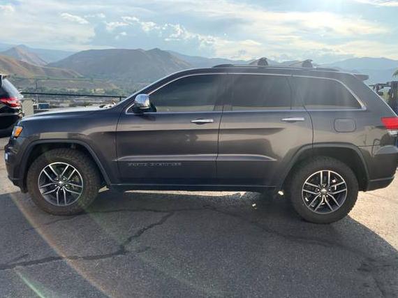 JEEP GRAND CHEROKEE 2018 1C4RJFBG9JC373474 image